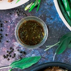 A picture of Sweet & Tangy Balsamic Marinade.