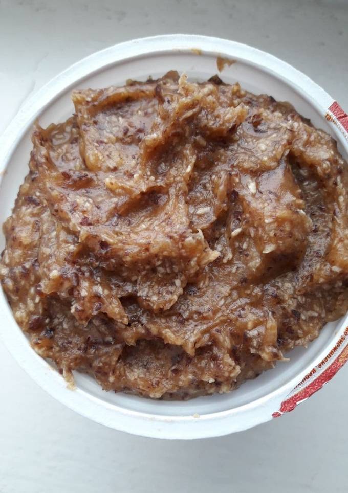 Фінікова карамель