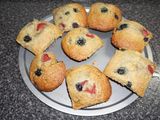 Muffins de arándonos y frutillas