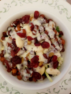 A picture of Beans nutty salad💕.