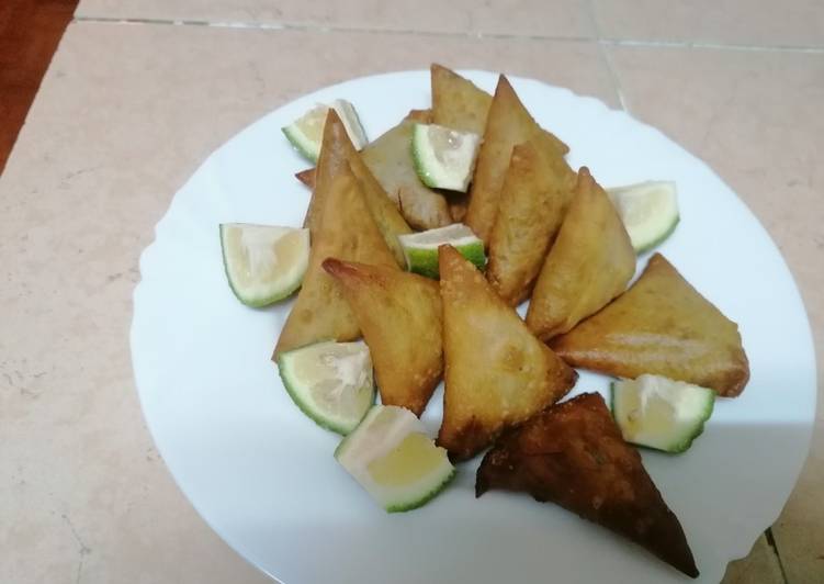 Recipe of Homemade Meat samosas