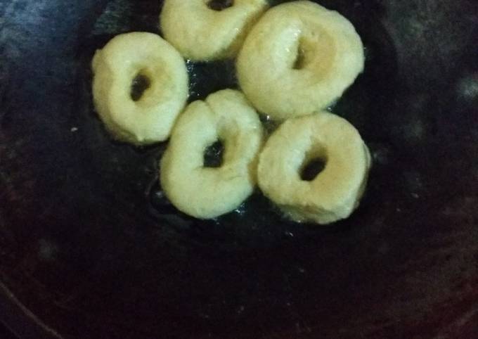 Anti Ribet, Bikin Donat menul simple Menu Enak