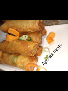 A picture of Spring rolls.