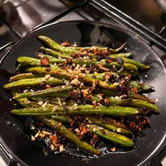 A picture of Blistered Chilli Green Beans.