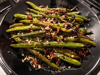 Blistered Chilli Green Beans