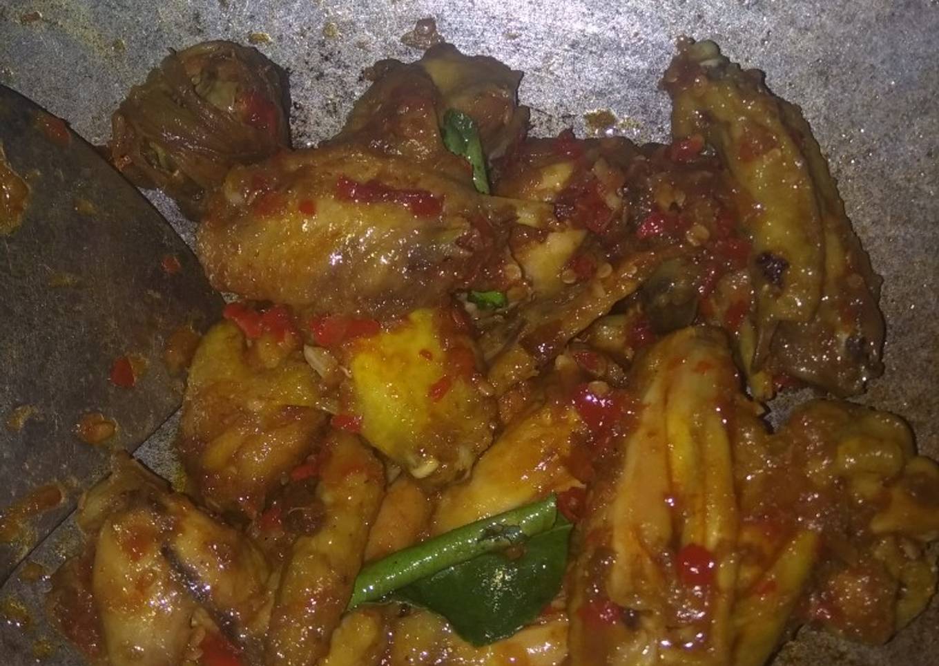Sayap Ayam goreng Balado