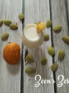 A picture of Mango and Green Almond Shake.