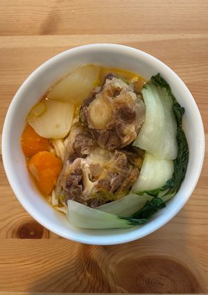 A picture of Taiwan Style Beef Noodle 台式牛肉麵.