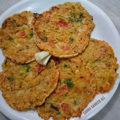 A picture of Besan chilla.