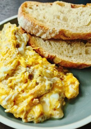 รูปของ Awarma eggs (taste of Beirut)