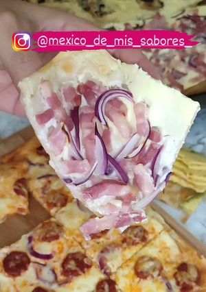 Una foto de CONOCES LAS FLAMMKUCHEN 🇩🇪 O TARTE FLAMBÉE 🇨🇵 ⁉️