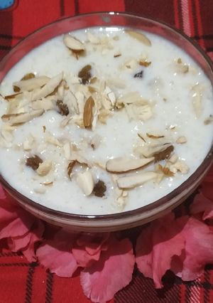 A picture of Chawal kheer(indian rice pudding).