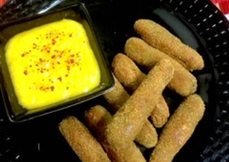 Mango flavoured Chicken fingers with mango dip