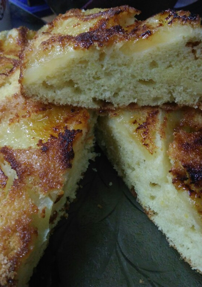 Una foto de Torta de manzana súper fácil y rica!!! 🍎🍏