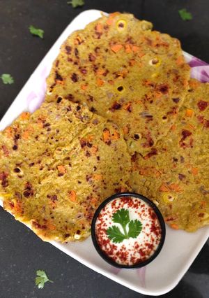 ઓટ્સ ચીલા (Oats Chila Recipe In Gujarati) રેસીપી મુખ્ય ફોટો