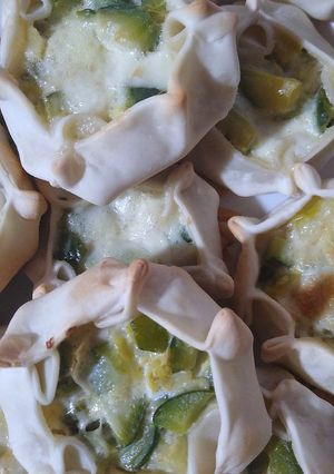 Una foto de Canastitas de zapallito verde