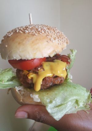 A picture of Beef Burger.