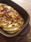Mele al forno con gorgonzola, miele e noci