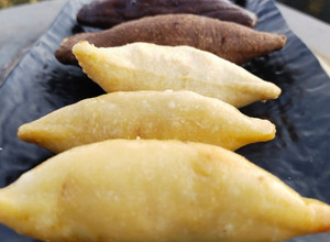 A picture of Mawa gujiya.
