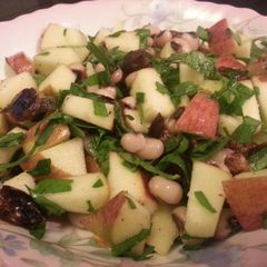 A picture of Apple black-eyed peas salad.
