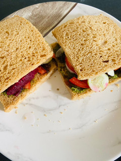 वैजिटेबल सैंडविच 🥪 रेसिपी मुख्य फोटो