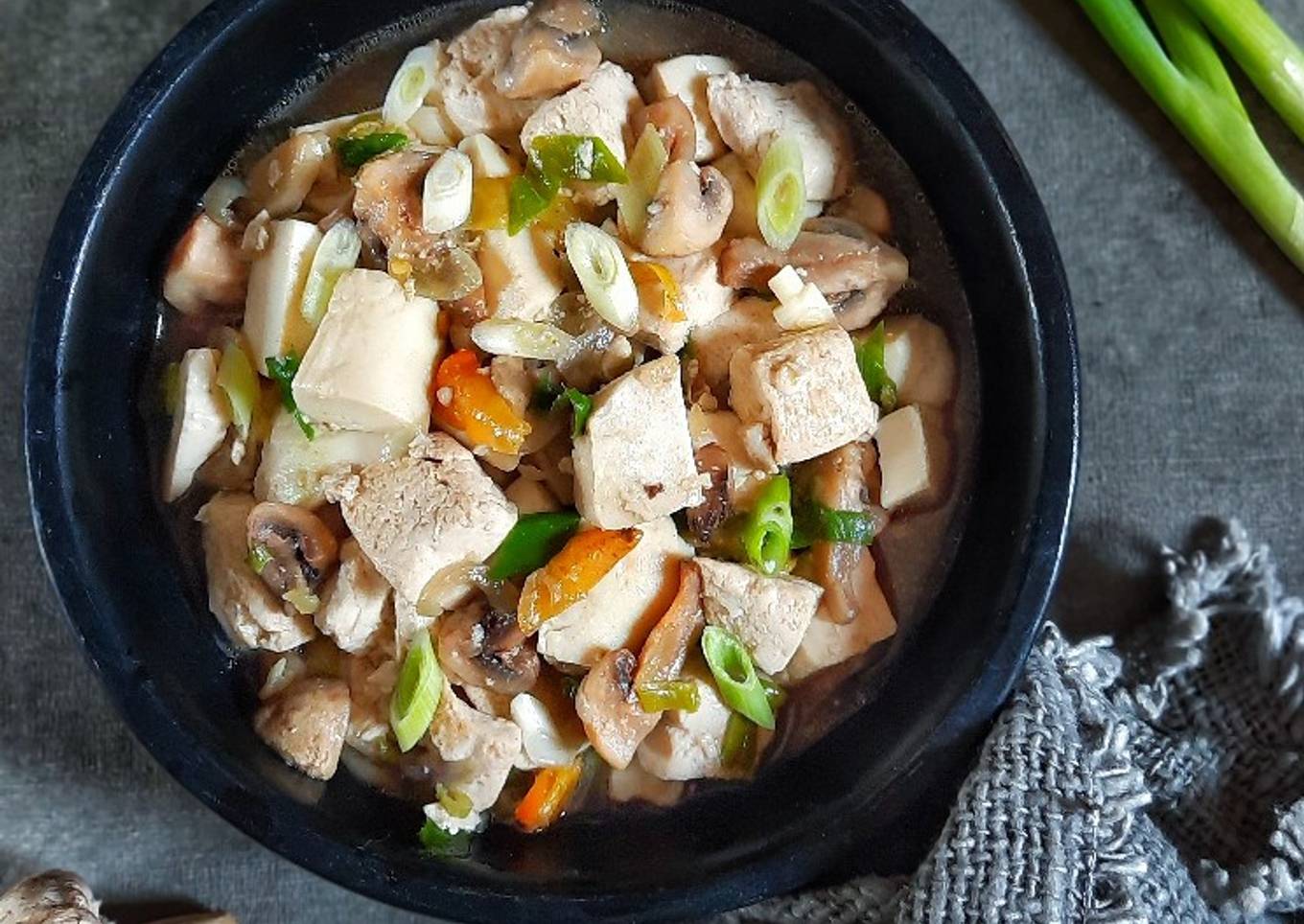 Tumis Putih Telur Tahu