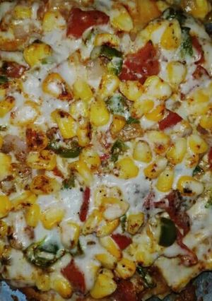 A picture of Veg corn pizza.