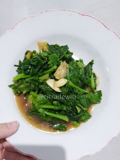 Foto resep Cah Kailan Bawang Putih ala Resto
