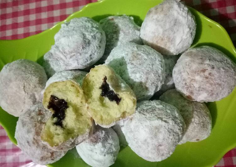 Donat isi coklat