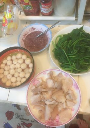 Hình của món Thịt luộc mắm tôm ngày mưa.