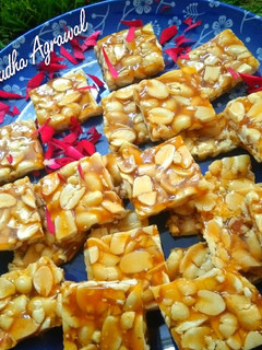 मूंगफली की चिक्की (Moongfali Ki chikki recipe in Hindi) रेसिपी मुख्य फोटो