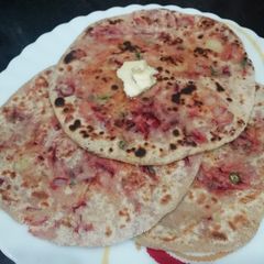 A picture of Beetroot Potato Paratha.