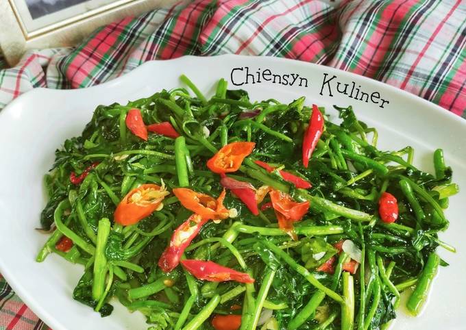 Resep Tumis Selada Air Oleh Chiensyn Kuliner Cookpad