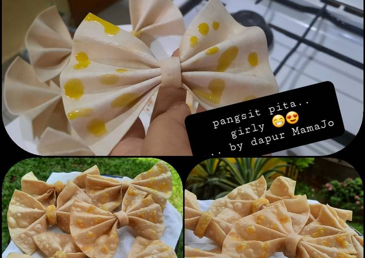 Pangsit Pita 🎀🎀................. nan Girly 😁🥰