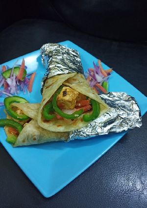 A picture of Veggie Rolls.