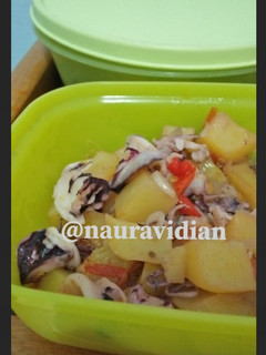 Foto resep Tumis Cumi Pedas