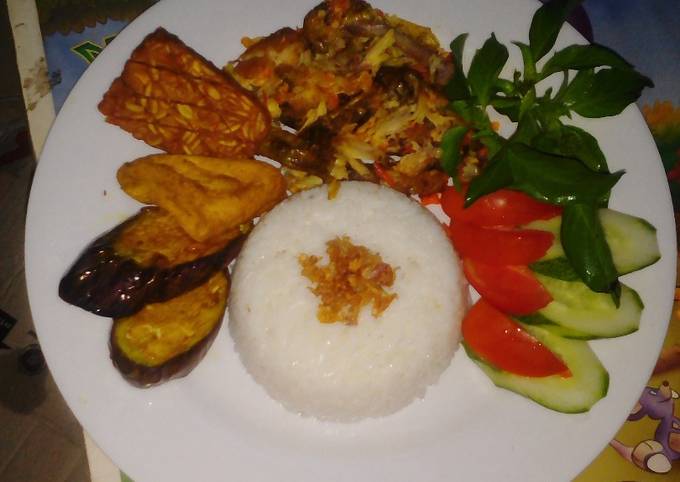 Anti Ribet, Memasak Penyetan Bunda Pasti Bisa