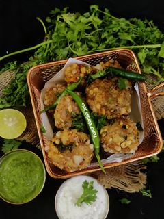 साबूदाना वडा (sabudana vada recipe in Hindi) रेसिपी मुख्य फोटो