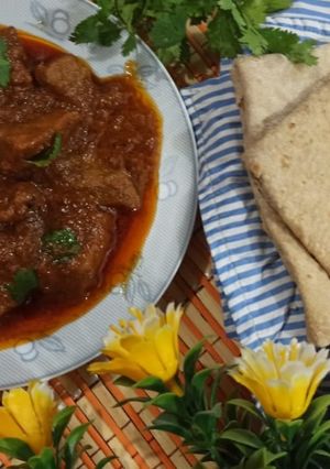A picture of Gosht ka salan.