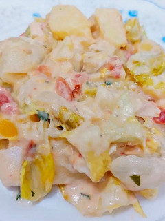 Una foto de Ensalada de pollo