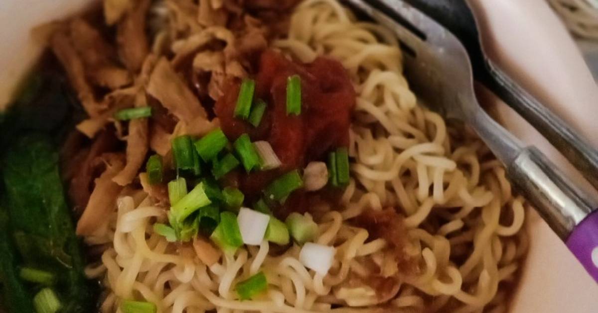 Resep Mie ayam homemade oleh Caaa431. - Cookpad