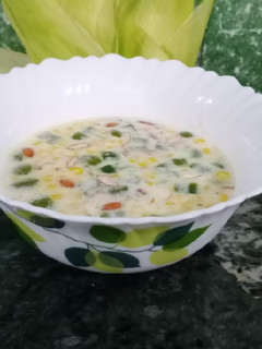 स्वीट कॉर्न एंड कैप्सिकम रबड़ी (Sweet corn and capsicum rabdi recipe in Hindi) रेसिपी मुख्य फोटो