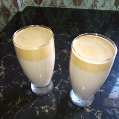 A picture of Dalgona milk tea.