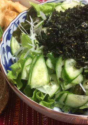 A picture of Korean Salad.
