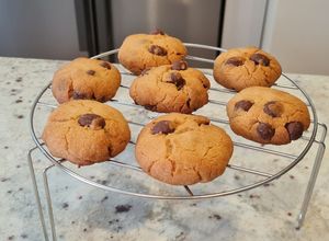 Una foto de Galletas de mantequilla de cacahuete y conguitos