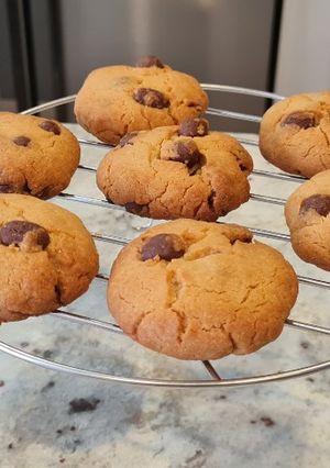 A picture of Peanut Butter Cookies with Chocolate-Covered Peanuts.