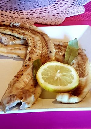 Una foto de 🐟 Pescado asado: "hoy sale gatuso"