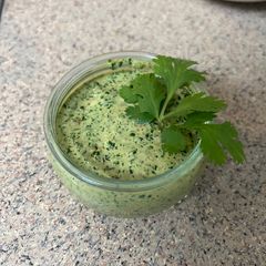A picture of Cilantro Chutney (Dipping sauce)🍵.
