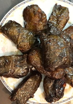 عکسی از دستور دلمه برگ مو به روش آبادانی 😋
