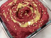 Una foto de hummus garbanzo